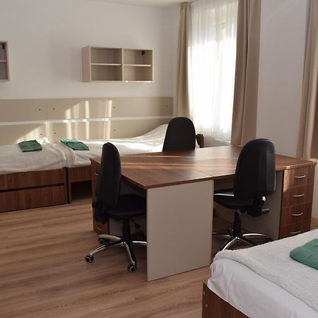 Marothi Kollegium Hostel Debrecen Luaran gambar
