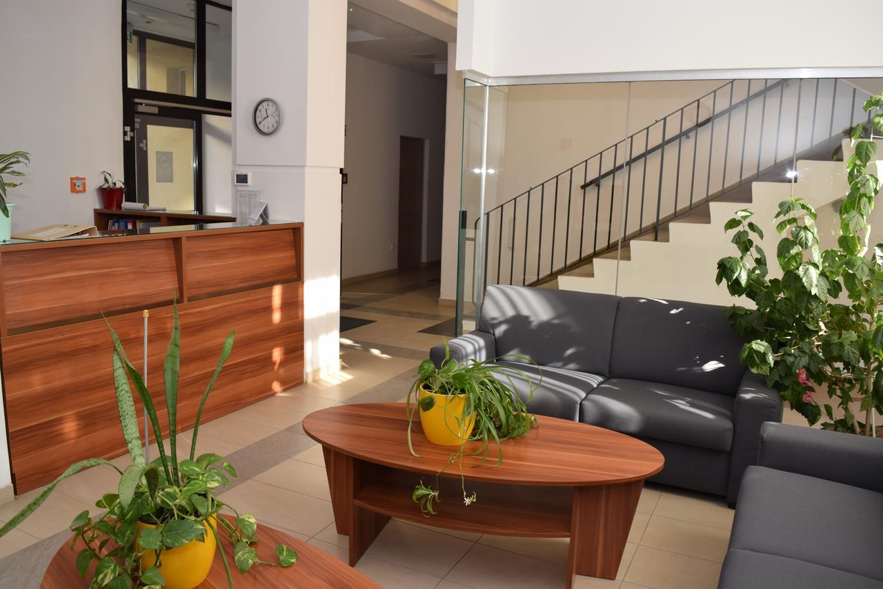 Marothi Kollegium Hostel Debrecen Luaran gambar